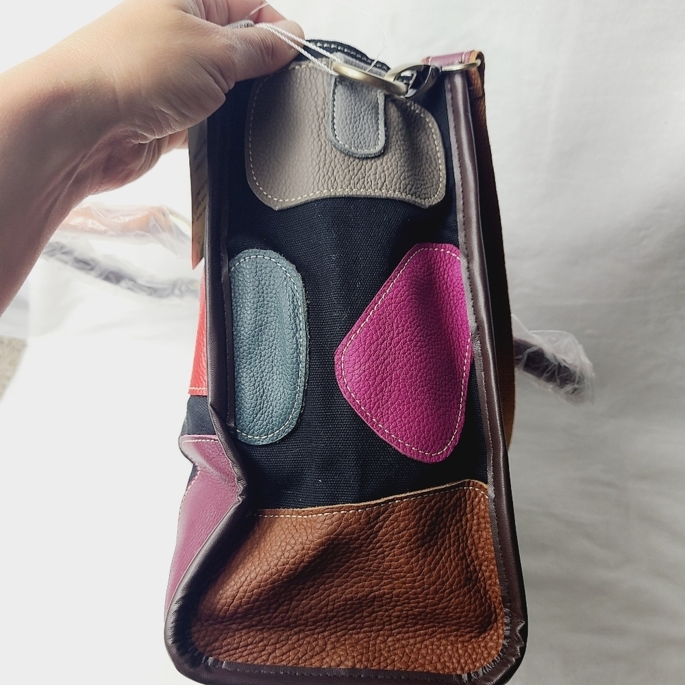 Nwt CAERLIF leather crossbody or hand bag - Picture 4 of 10